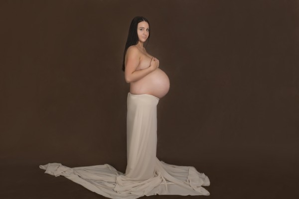 Pregnant Belly Photographer Bendigo