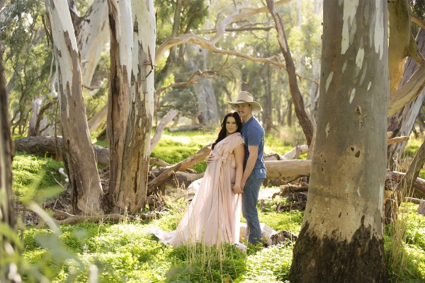 Maternity Photographer Bendigo